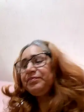  candi online show from 10/15/25, 01:33