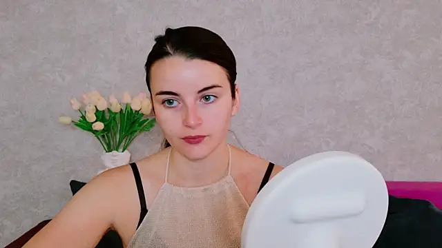 Miss Arwen online show from 09/19/25, 02:57