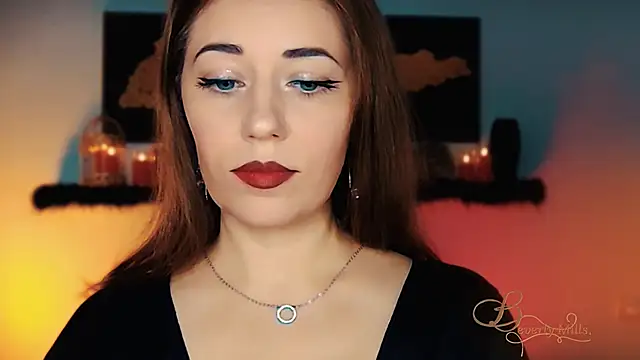 MissBeverlyMills online show from 11/06/25, 03:18