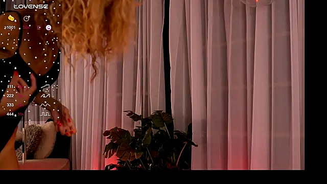 CynthiaWest online show from 10/07/25, 03:14