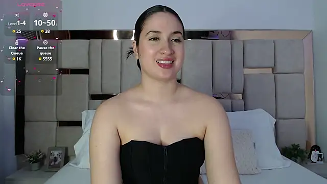 Snapshot of sofiaduque_26 chatting on 02/23/25, 11:47 sofiaduque 26 online show from 02/23/25, 11:47