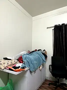 Jen jennyy1 online show from 11/28/25, 11:02