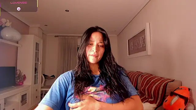 bella apont online show from 11/01/25, 11:07