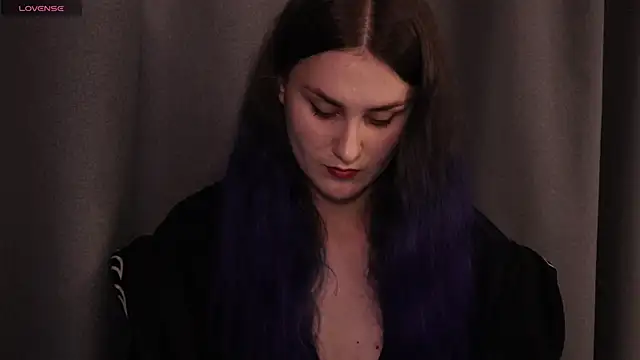 Erotic Synth Goddess online show from 10/17/25, 04:31