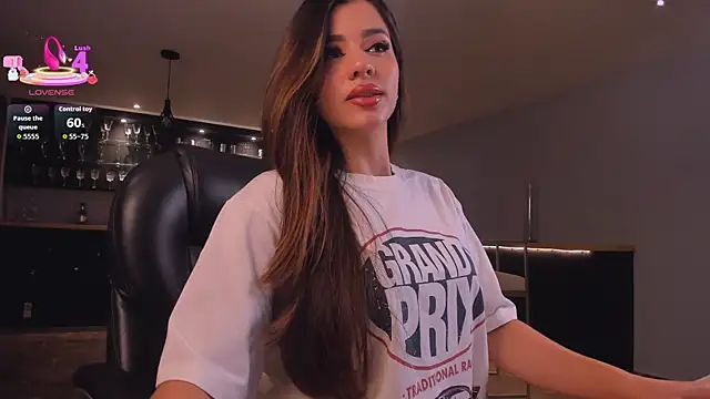 RoxanneHill  online show from 09/13/25, 11:32