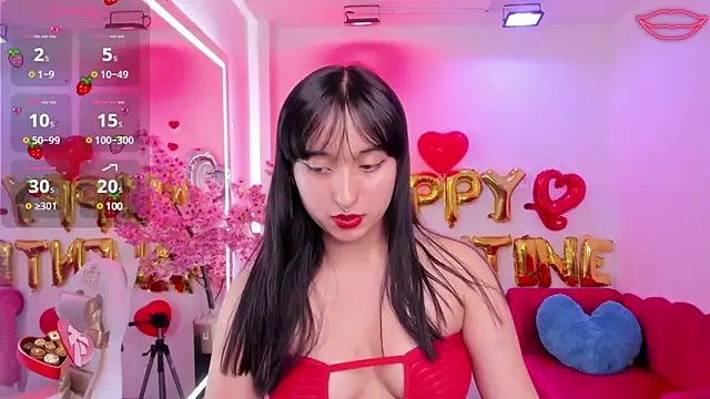 Snapshot of Miss_dolly_ chatting on 02/19/25, 03:38 Miss dolly online show from 02/19/25, 03:38