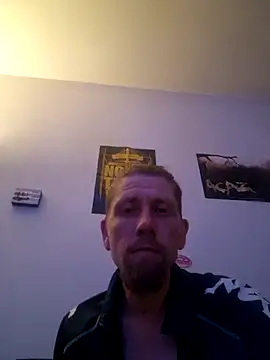 Snapshot of SID_MC_DRE chatting on 10/01/25, 06:58 SID MC DRE online show from 10/01/25, 06:58