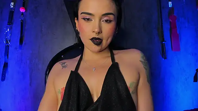 Snapshot of CharlotteScotte chatting on 03/19/25, 02:46 CharlotteScotte online show from 03/19/25, 02:46