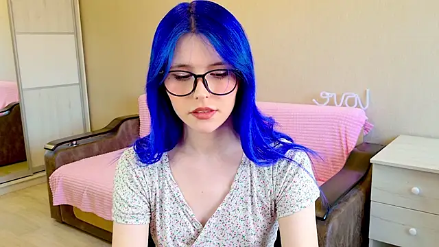 Snapshot of Alisa_Black_Star chatting on 12/07/24, 10:56 Alisa Black Star online show from 12/07/24, 10:56