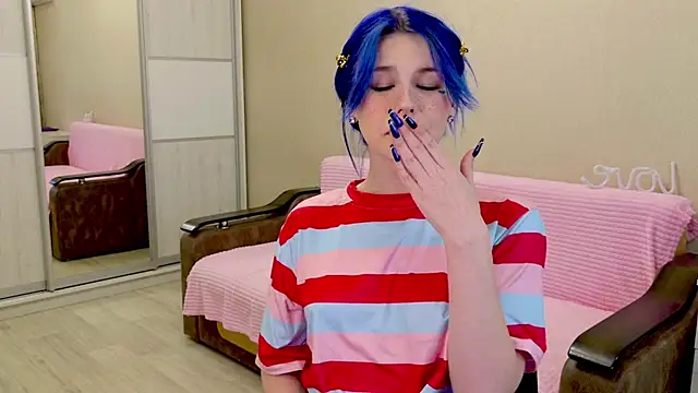 Snapshot of Alisa_Black_Star chatting on 12/22/24, 08:16 Alisa Black Star online show from 12/22/24, 08:16