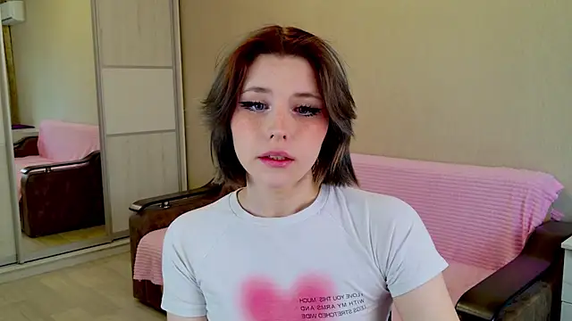 Snapshot of Alisa_Black_Star chatting on 01/18/25, 11:43 Alisa Black Star online show from 01/18/25, 11:43