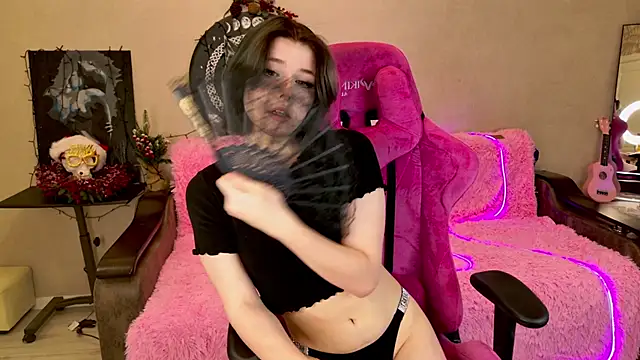 Snapshot of Alisa_Black_Star chatting on 01/24/25, 02:19 Alisa Black Star online show from 01/24/25, 02:19