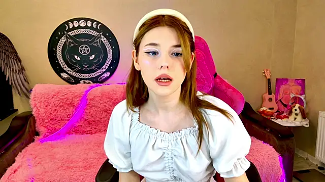 Snapshot of Alisa_Black_Star chatting on 02/27/25, 11:31 Alisa Black Star online show from 02/27/25, 11:31