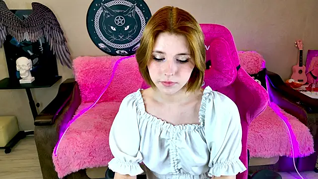 Snapshot of Alisa_Black_Star chatting on 03/05/25, 02:56 Alisa Black Star online show from 03/05/25, 02:56