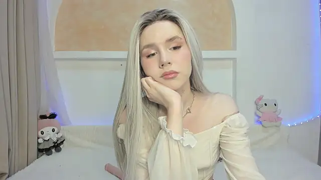 Snapshot of Alisa_Black_Star chatting on 11/11/25, 04:29 Alisa Black Star online show from 11/11/25, 04:29