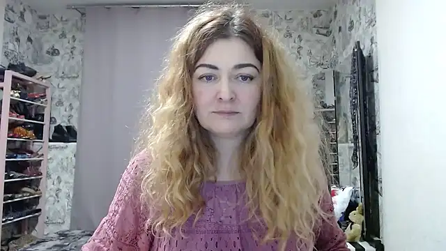 Helen1974 online show from 12/14/24, 05:03