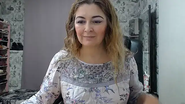 Helen1974 online show from 01/30/25, 05:17