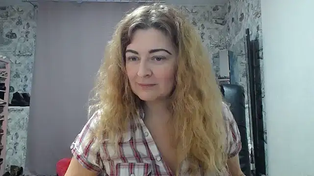 Helen1974 online show from 02/03/25, 01:30