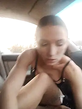 Brilliant-Queen1 online show from 10/28/25, 08:18