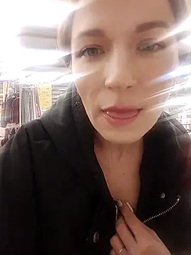 Brilliant-Queen1 online show from 11/01/25, 09:11