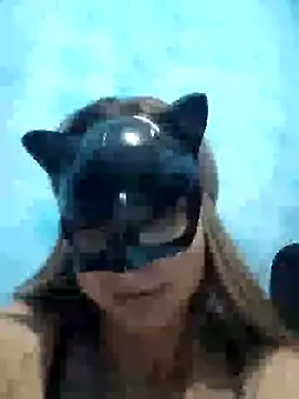 Snapshot of MagrinhaMMs chatting on 02/08/25, 11:24 MagrinhaMMs online show from 02/08/25, 11:24