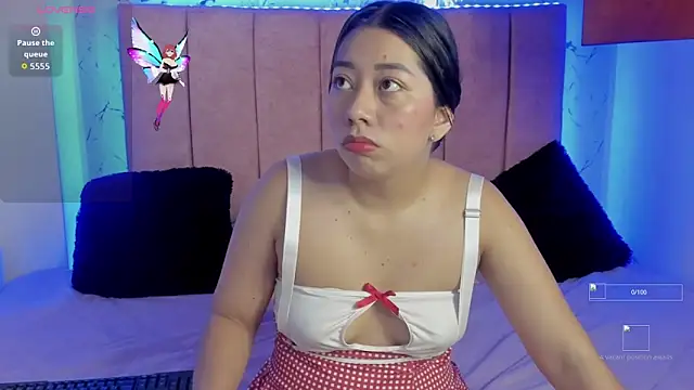 Snapshot of sexylaurita chatting on 11/19/25, 03:56 sexylaurita online show from 11/19/25, 03:56