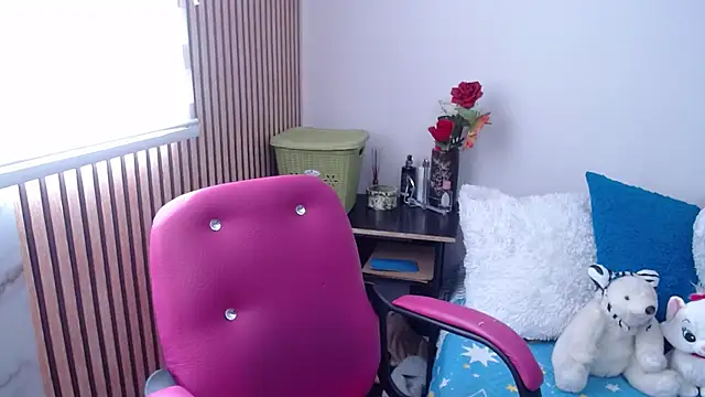 CristialJones  online show from 09/20/25, 03:35