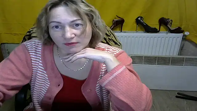 Snapshot of wLESLYMOSw chatting on 01/28/25, 08:04 wLESLYMOSw online show from 01/28/25, 08:04