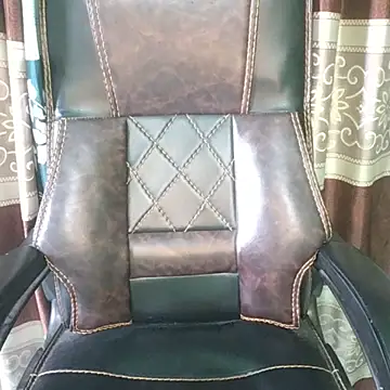 Snapshot of Kotha_-Moni chatting on 10/29/25, 02:03 Kotha -Moni online show from 10/29/25, 02:03