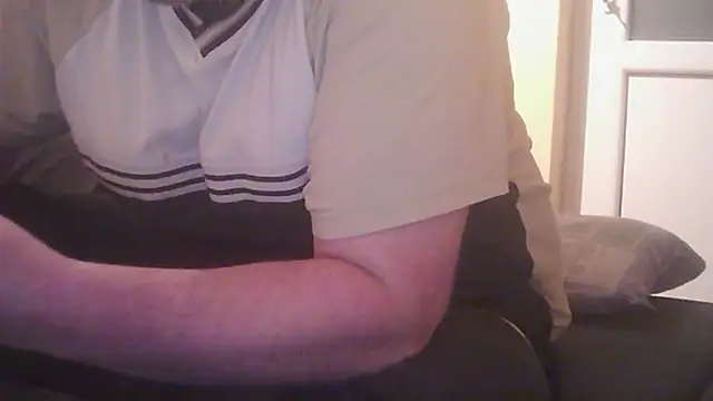 Snapshot of vimilili chatting on 01/10/25, 06:38 vimilili online show from 01/10/25, 06:38