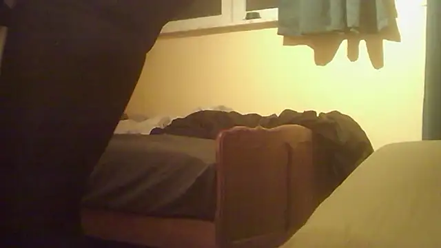 Snapshot of vimilili chatting on 01/12/25, 12:28 vimilili online show from 01/12/25, 12:28