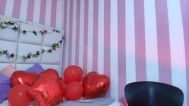 Carolina hernandez22 online show from 02/14/25, 12:25