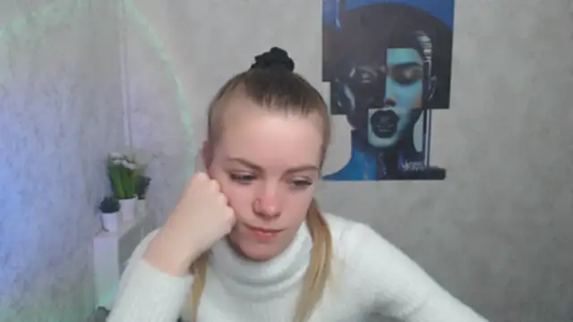 AliceFlirtt  online show from 11/14/25, 10:58