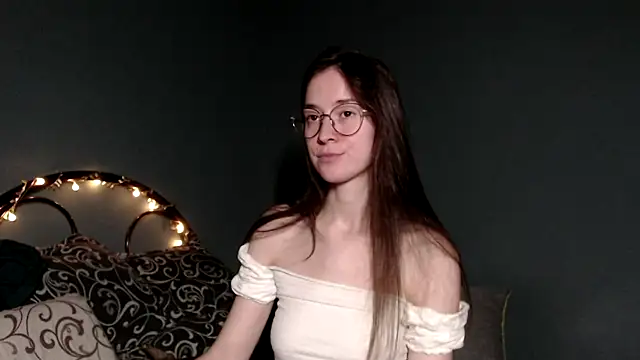 wow  kelly online show from 10/25/25, 03:40