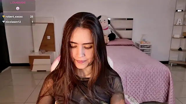 Snapshot of AllisonPalmer chatting on 09/21/25, 02:29 AllisonPalmer online show from 09/21/25, 02:29