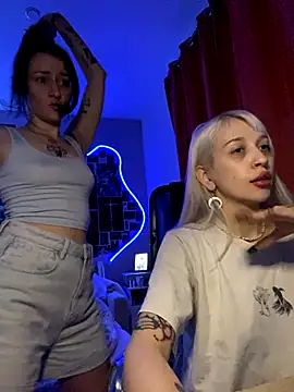 Dooubletroublee online show from 10/05/25, 03:10