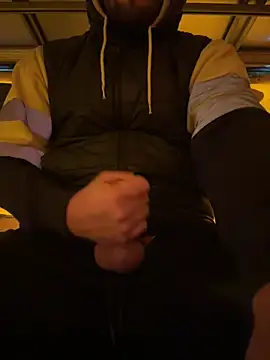 Snapshot of cussy007 chatting on 01/23/25, 01:56 cussy007 online show from 01/23/25, 01:56