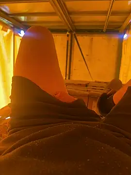 Snapshot of cussy007 chatting on 03/05/25, 01:50 cussy007 online show from 03/05/25, 01:50