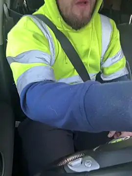 Snapshot of cussy007 chatting on 03/06/25, 06:41 cussy007 online show from 03/06/25, 06:41