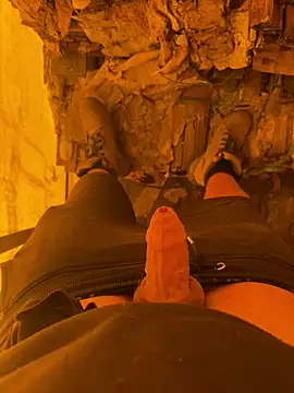 Snapshot of cussy007 chatting on 10/01/25, 11:49 cussy007 online show from 10/01/25, 11:49