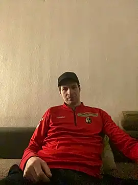 Snapshot of Ricoleckt chatting on 01/19/25, 01:32 Ricoleckt online show from 01/19/25, 01:32