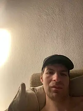 Snapshot of Ricoleckt chatting on 02/01/25, 11:58 Ricoleckt online show from 02/01/25, 11:58