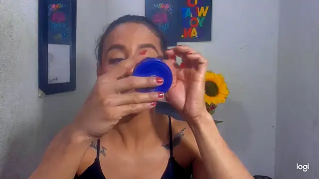 Snapshot of juanblakbigcock chatting on 11/04/25, 03:55 juanblakbigcock online show from 11/04/25, 03:55