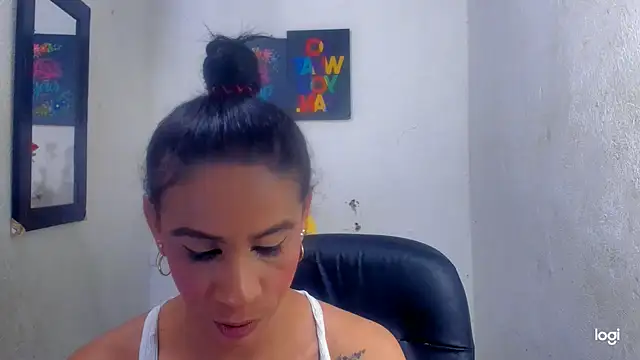 Snapshot of juanblakbigcock chatting on 11/11/25, 03:45 juanblakbigcock online show from 11/11/25, 03:45