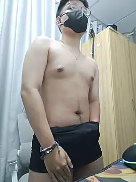 xboyvn9 online show from 10/11/25, 02:37