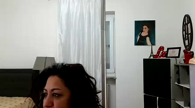 Snapshot of danasantoreal chatting on 12/31/24, 08:48 danasantoreal online show from 12/31/24, 08:48