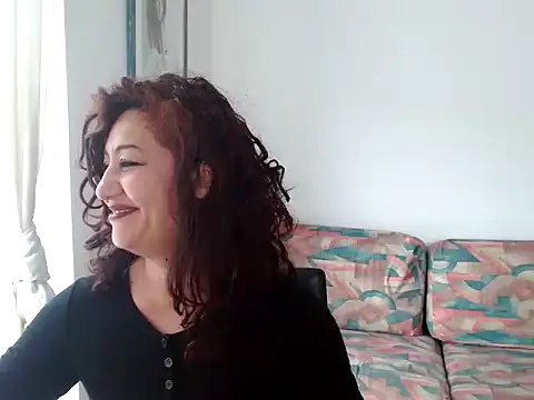 Snapshot of danasantoreal chatting on 09/23/25, 03:15 danasantoreal online show from 09/23/25, 03:15