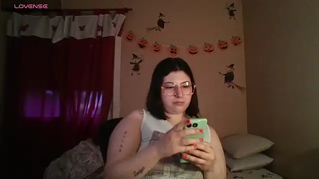 imsohornydacom online show from 11/05/25, 10:10