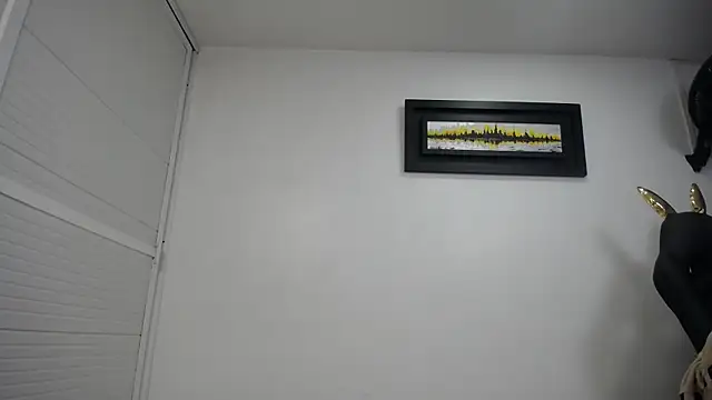 dayadubey  online show from 02/17/25, 04:26