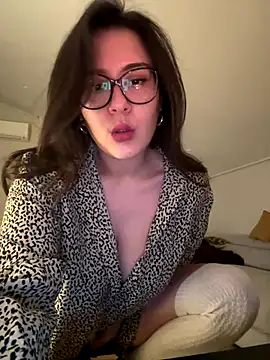 Snapshot of Its_Jade chatting on 12/02/25, 11:04 Its Jade online show from 12/02/25, 11:04